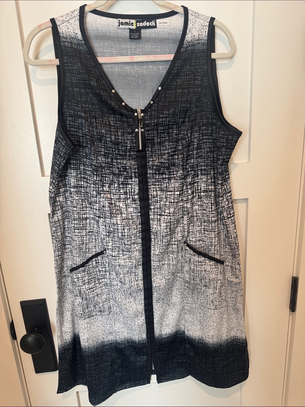 jamie sadock SZ L Black & White Sleeveless Zip-Front Mini Dress
